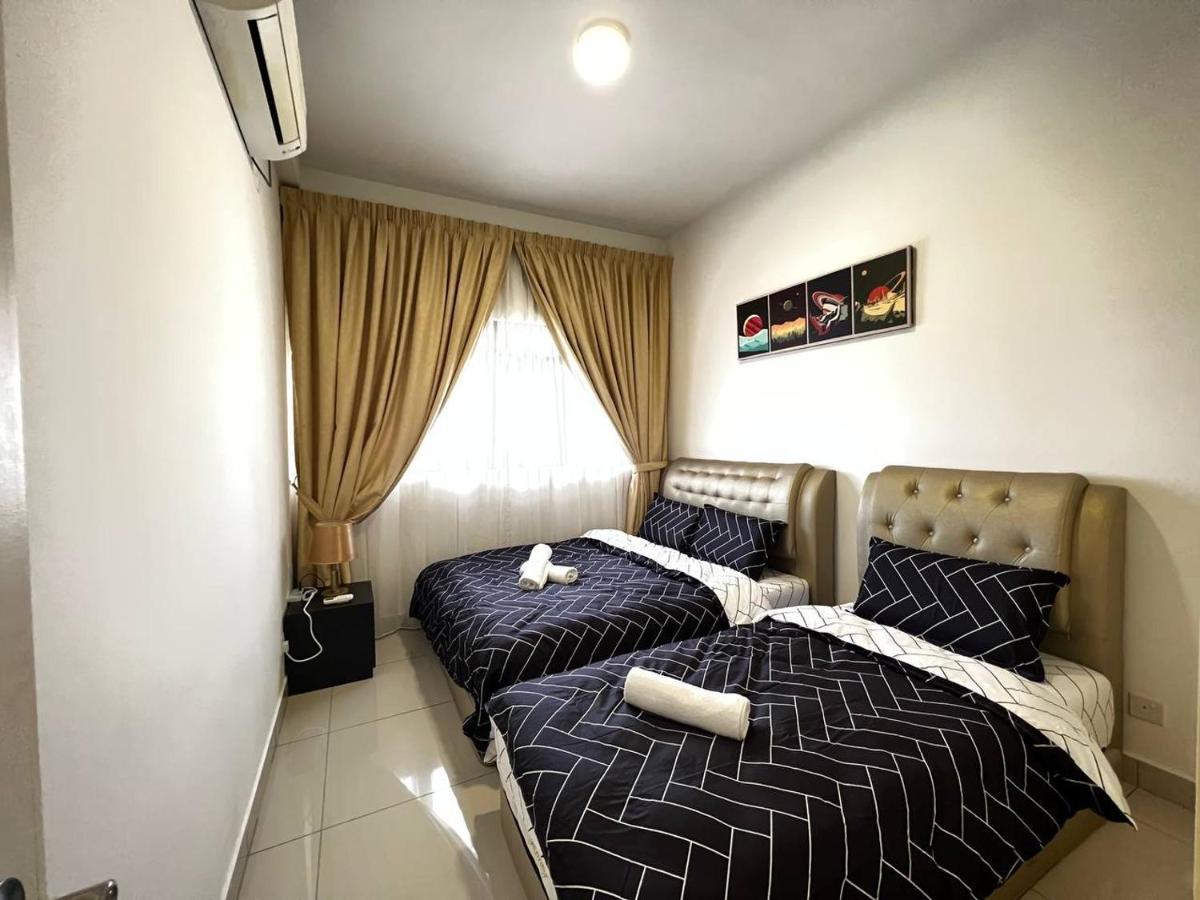 Meridinmedini Familytrip 5Min To Legoland By Vdo Homestay Nusajaya  Eksteriør bilde